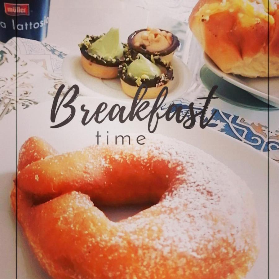 サレルノ イル レティコロ Bed & Breakfast エクステリア 写真